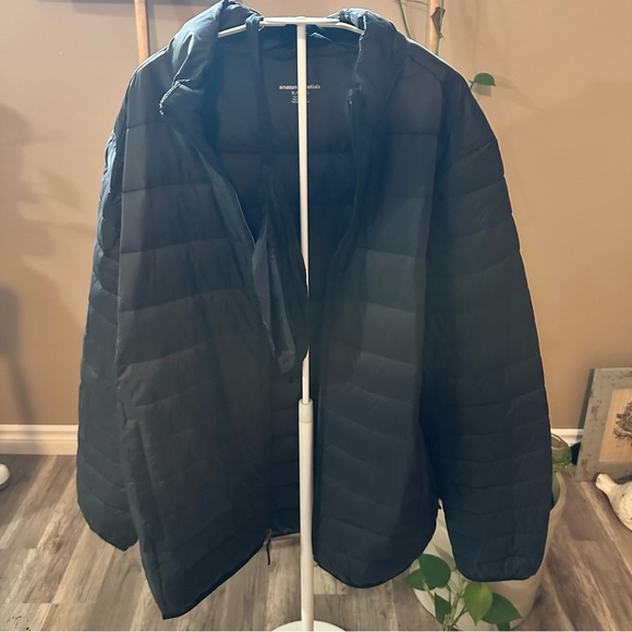 NWOT Packable Winter Puffer Jacket - Picture 4 of 7